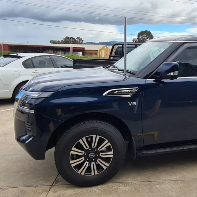 GMF4x4 Nissan Patrol Y62 S5 2020+ Bonnet Hinge Antenna Bracket BB-015P